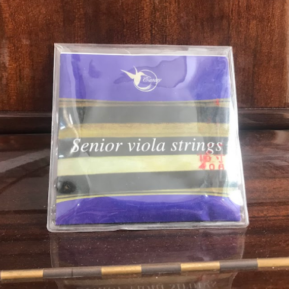 Senior viola String
